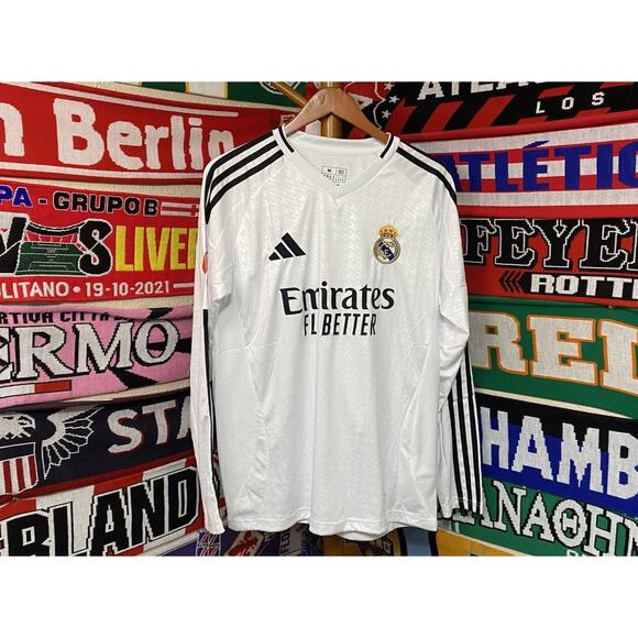 Real Madrid | Men’s Medium Long-Sleeve Jersey - Picture 6 of 7